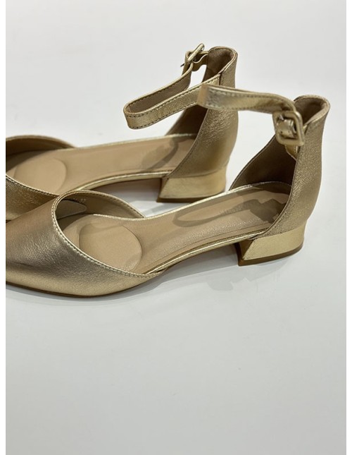 Tacón Ronda dorado.