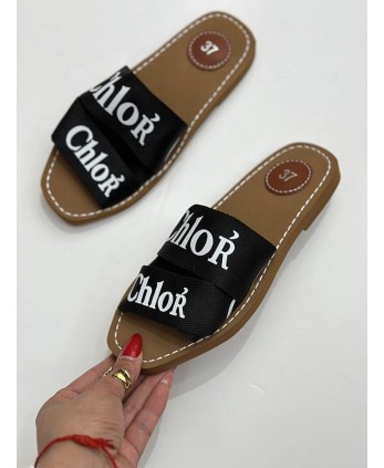 Sandalia Chloee negra 2