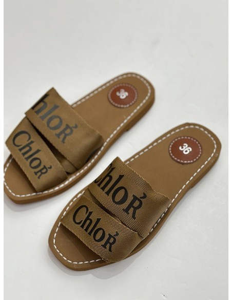 Sandalia Chloee camel