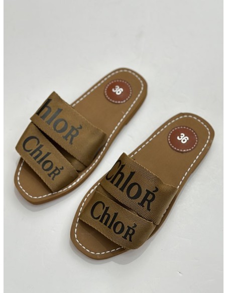 Sandalia Chloee camel