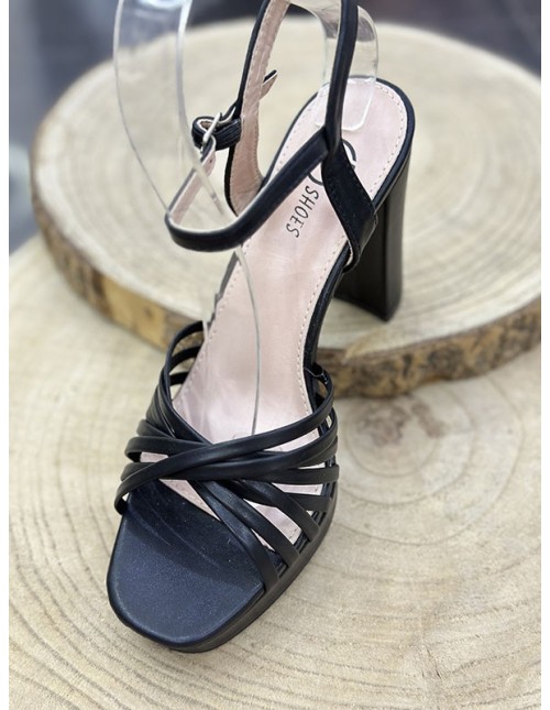 Tacón Barcelona negro