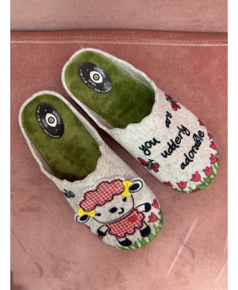 Zapatillas Oveja Lazos