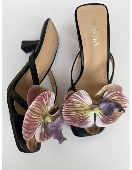 Tacón Jardín Negro