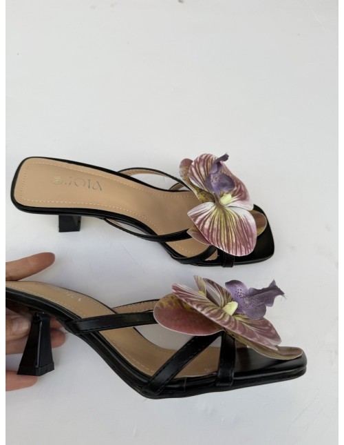 Tacón Jardín Negro