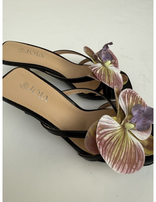 Tacón Jardín Negro