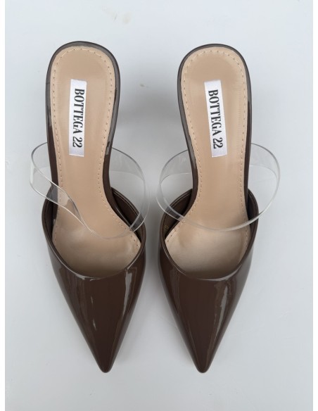 Tacón Carmen Marrón