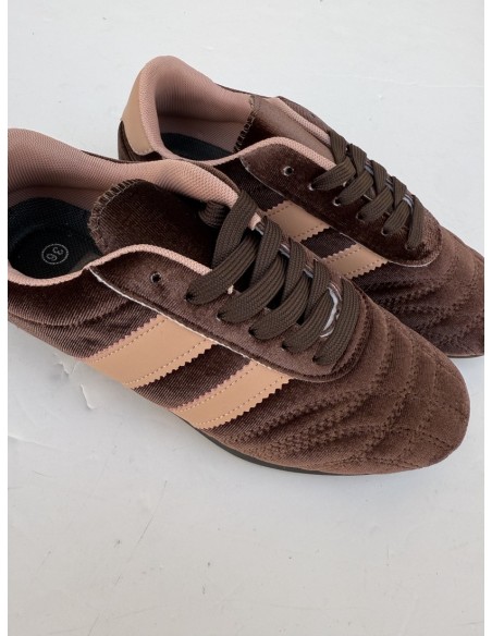 Deportiva Terciopelo Marrón