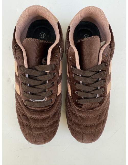 Deportiva Terciopelo Marrón