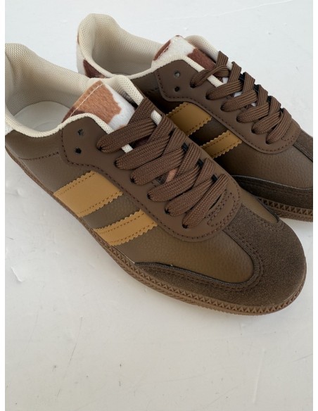 Deportiva Salsa Marrón