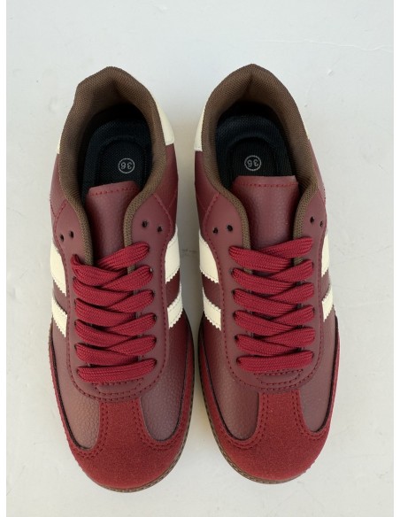 Deportiva Salsa Burdeos