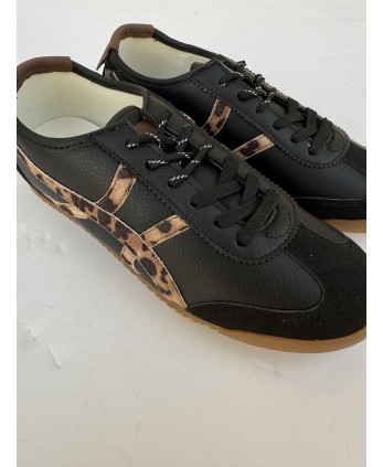 Deportiva Ámbar Negra 2