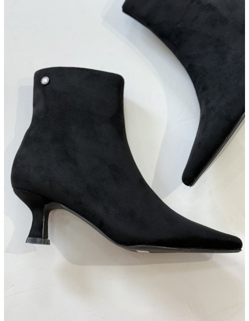 Botín Carmela Negro