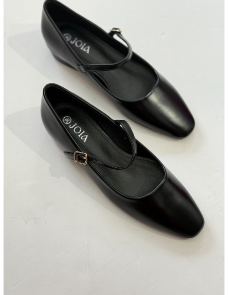 Manoletina Fina Negra