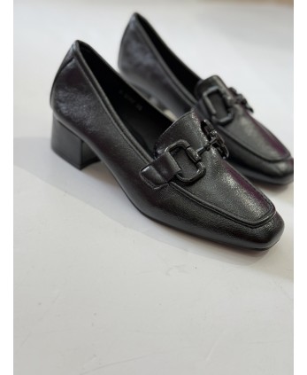 Mocasín Cloe negro 2