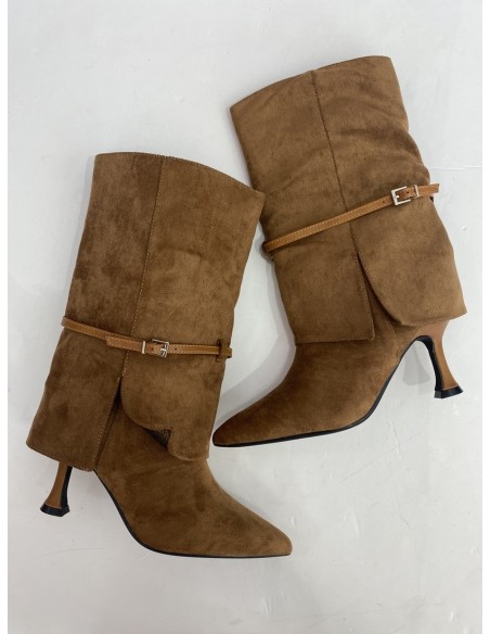 Botín Isabella Camel