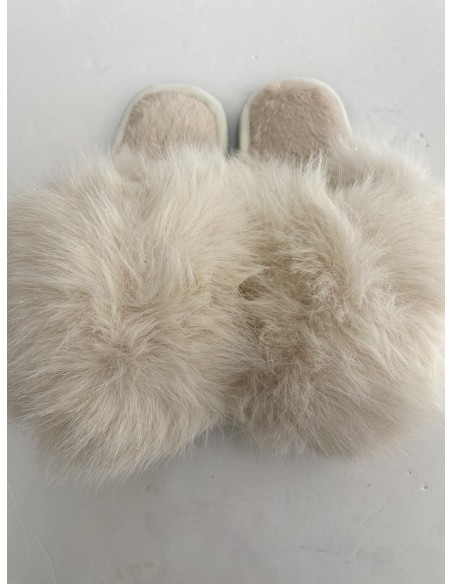 Zapatilla peluche Beige