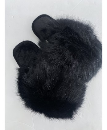 Zapatilla peluche negra 2