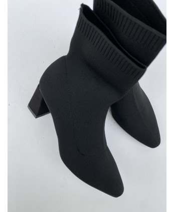 Botín calcetín negro alto 2