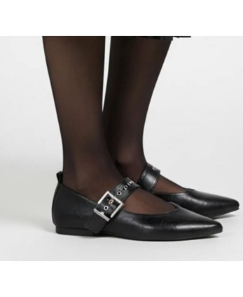 Manoletina Broche Negra