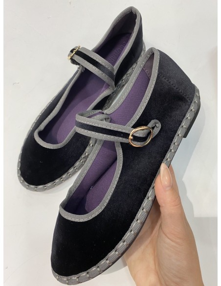 Manoletina Praga Negra