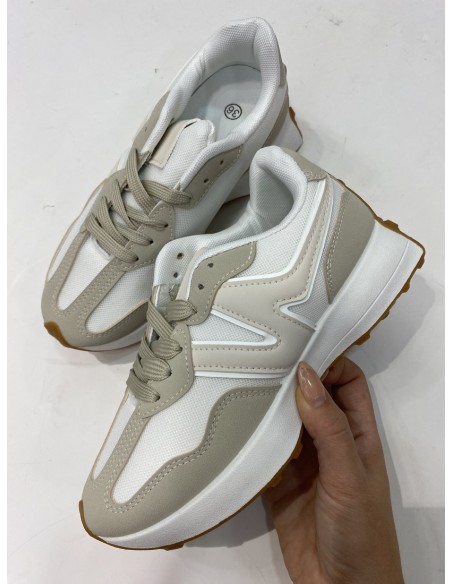 Deportiva New Beige Claro