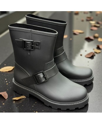 Bota Agua Carmen Negra