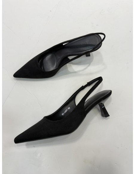 Tacón Claudia negro