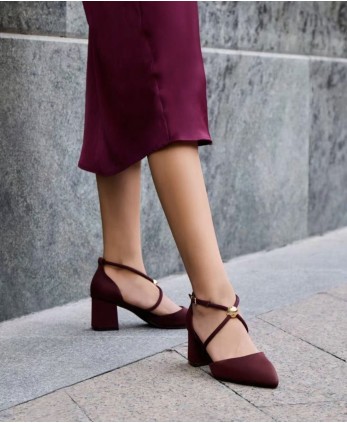 Tacón Nieves Burdeos