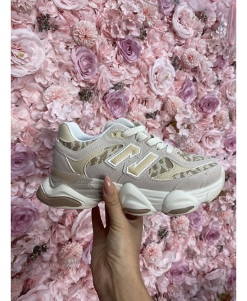 Deportiva Claudia Leopardo