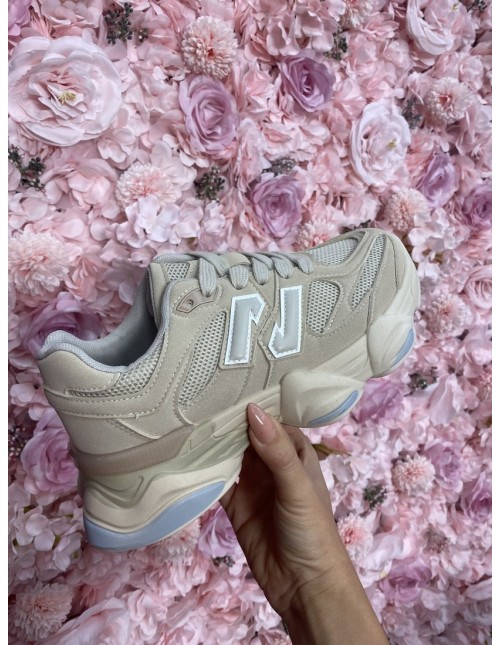 Deportiva Claudia Beige