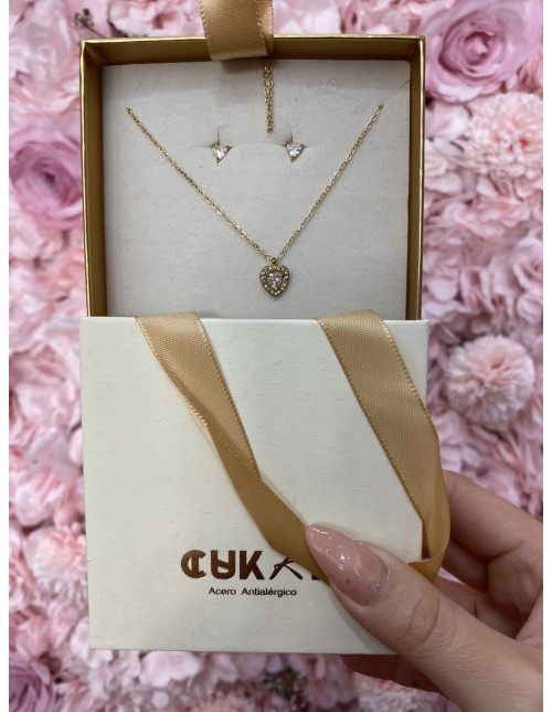 Conjunto corazón dorado