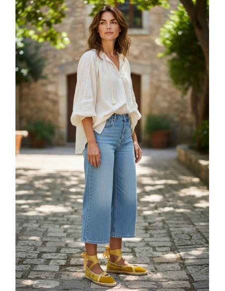 Manoletina Lazo Amarillo