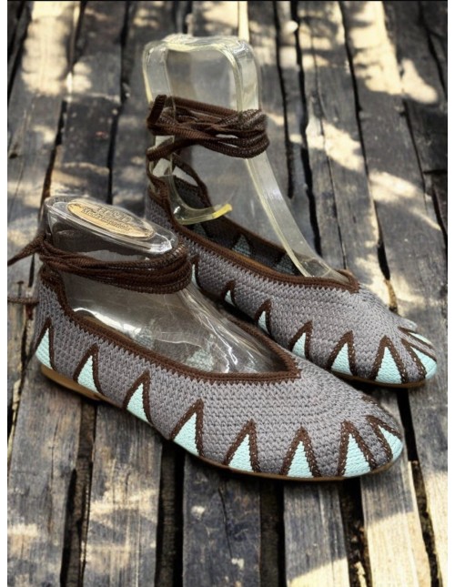 Manoletina Crochet Gris