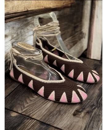 Manoletina Crochet Marrón