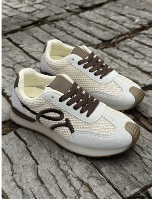 Deportiva Barbara Marrón