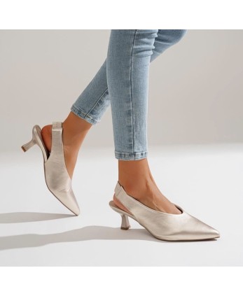 Tacón Sandra Dorado 2